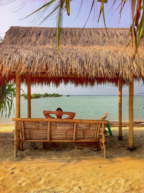 Pari Solata Seaview Homestay Syariah Kepulauan Seribu ภายนอก รูปภาพ