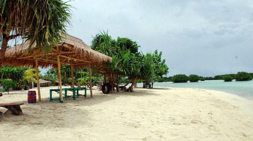 Pari Solata Seaview Homestay Syariah Kepulauan Seribu ภายนอก รูปภาพ