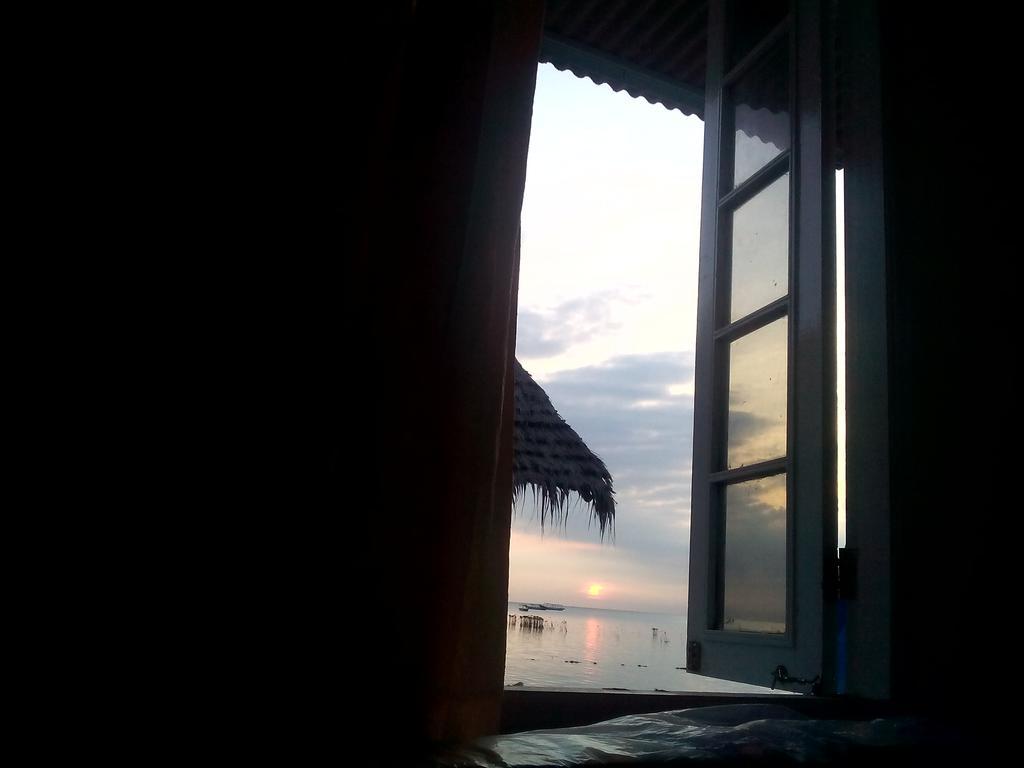 Pari Solata Seaview Homestay Syariah Kepulauan Seribu ภายนอก รูปภาพ